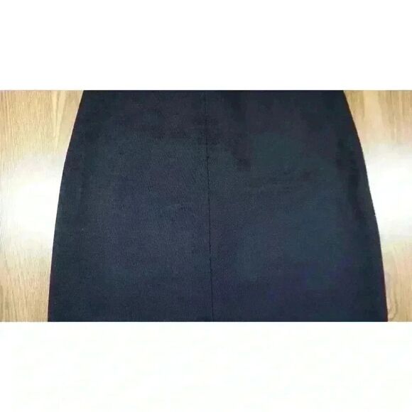 Luisa Spagnoli Navy Blue Ribbed Wool 'Medusa' Skirt, Size S NWT - Picture 4 of 15